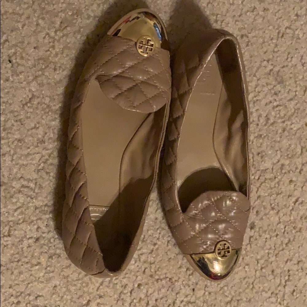 Tory Burch quilted flats size - 7 1/2 M - Picture 6 of 8